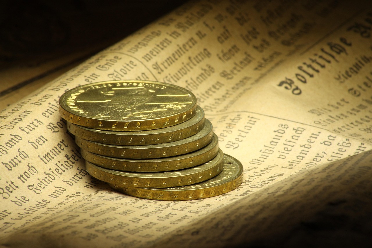 黄金概念震荡走低，山东黄金跌超6%市场趋势解析与投资者应对策略